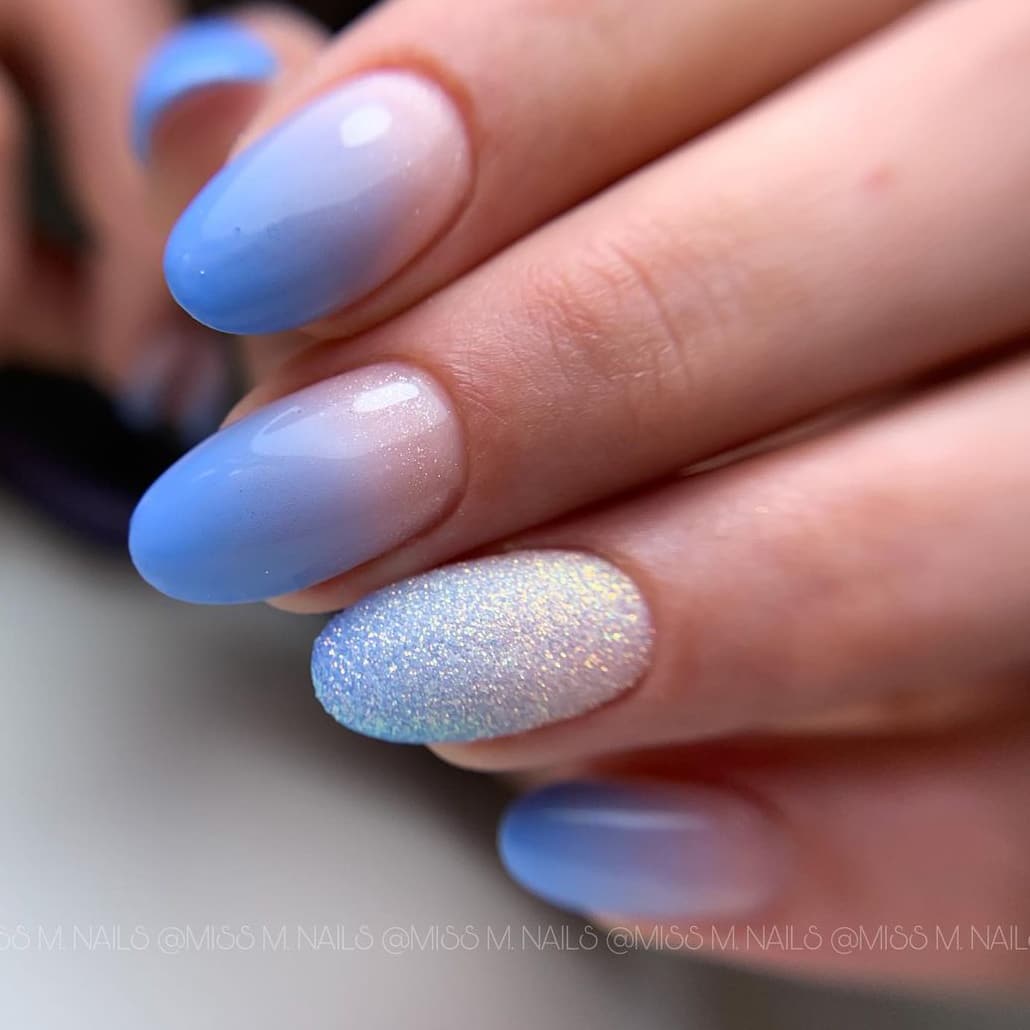 Blue ombre nails