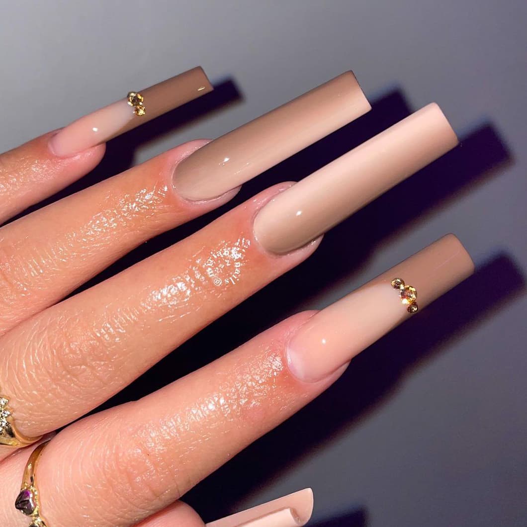 Long brown square nails