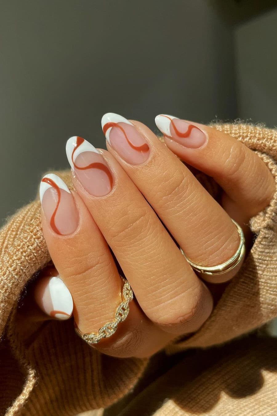 White and brown nails