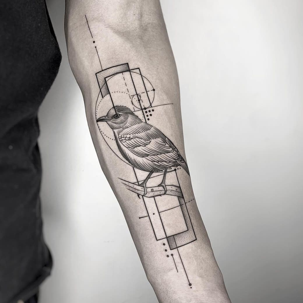 Delicate and Realistic Geometric Tattoo