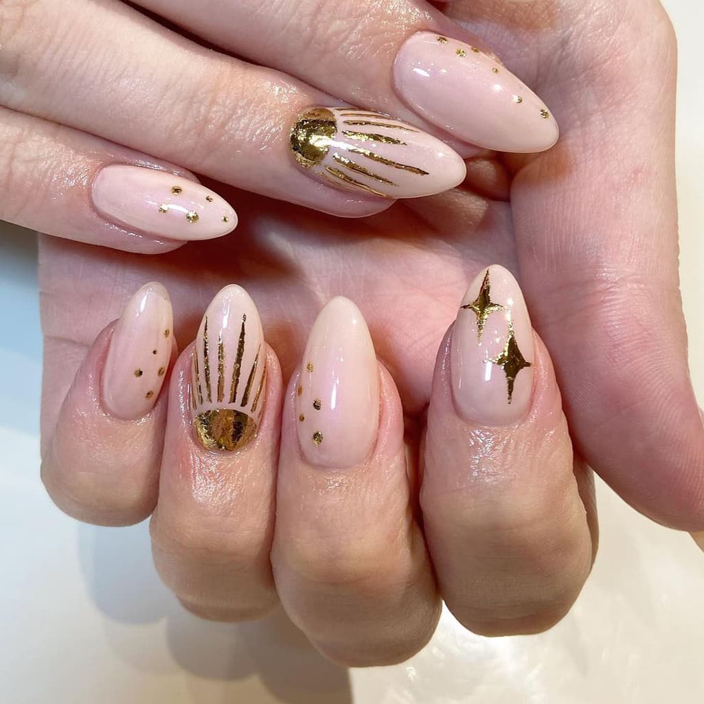 Golden Sun Nude Nails