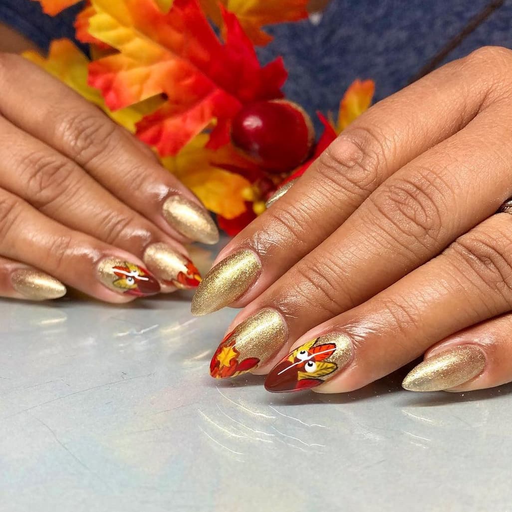 Golden Thanksgiving Nails