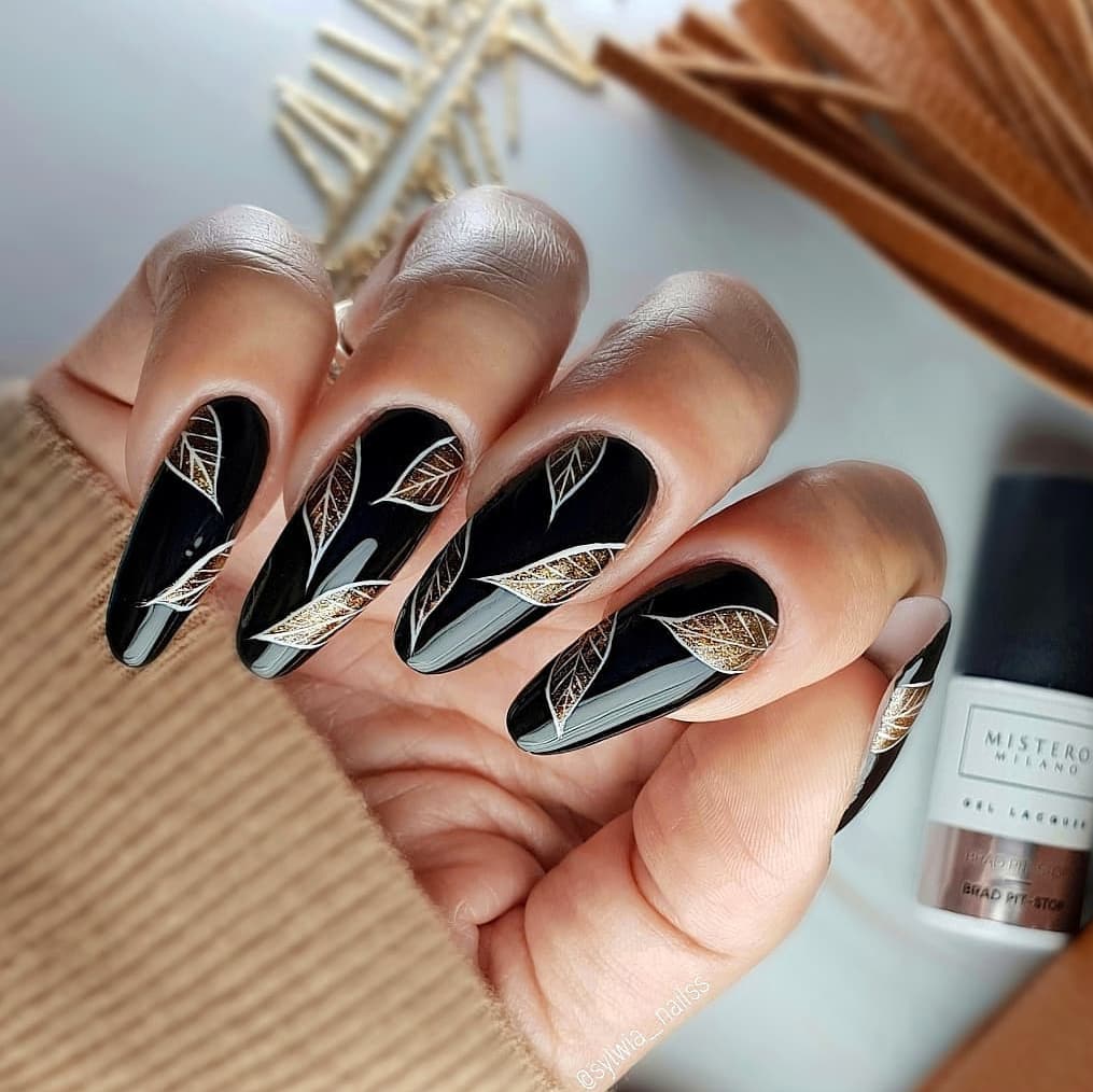 Luxurious Thanksgiving Black Nails