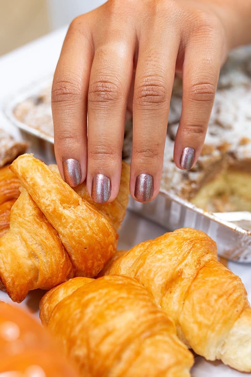 Metallic brown Thanksgiving nails