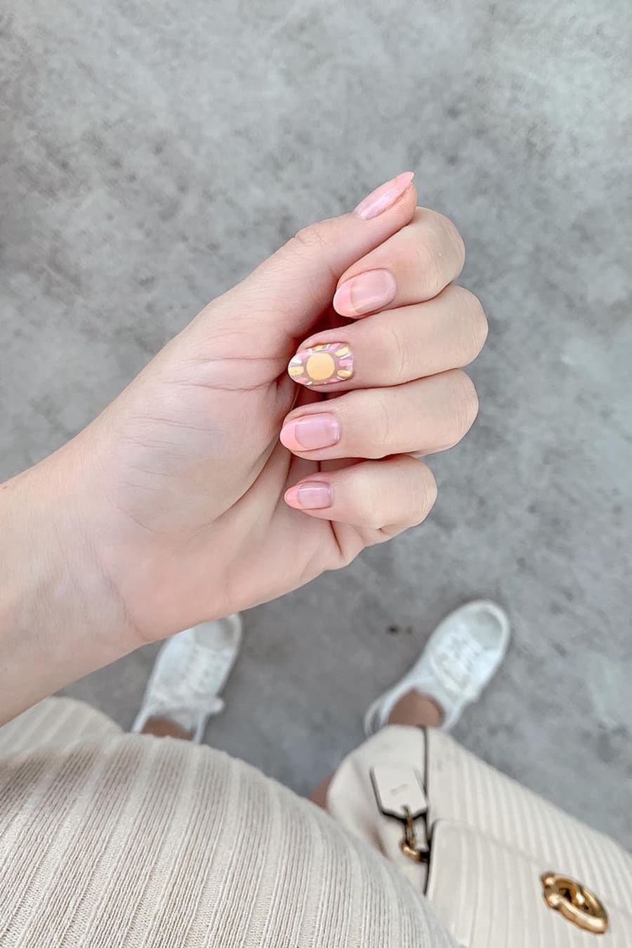 Sun French Short Nails