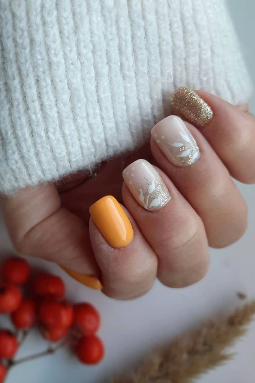 Yellow and Gold Thanksgiving Nails