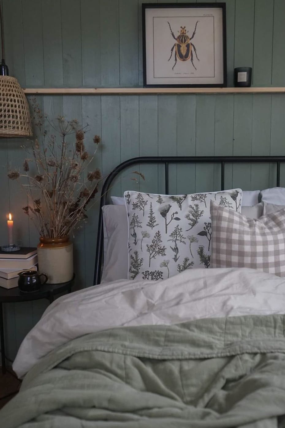 Fresh rustic bedroom