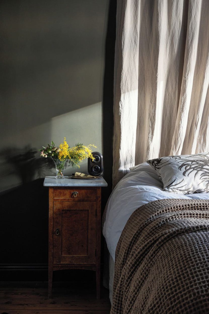 Gorgeous and subtle rustic bedroom with yellow flowers