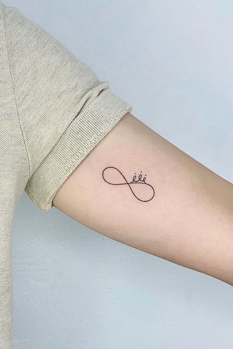 Queen infinity tattoo