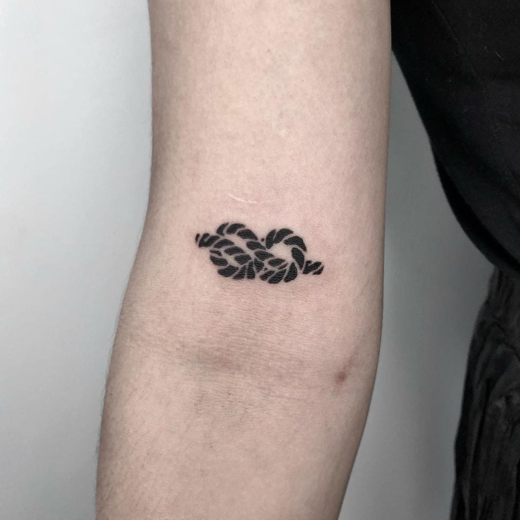 Rope infinity tattoo