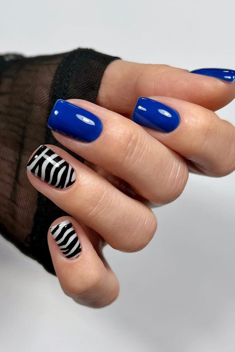 Animal Print Blue Nails