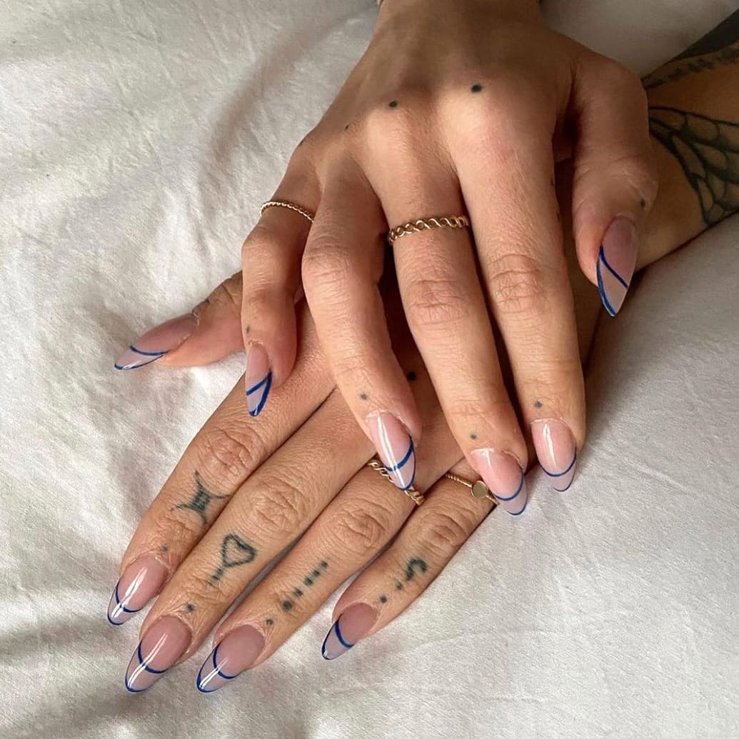 Blue Outline Nails
