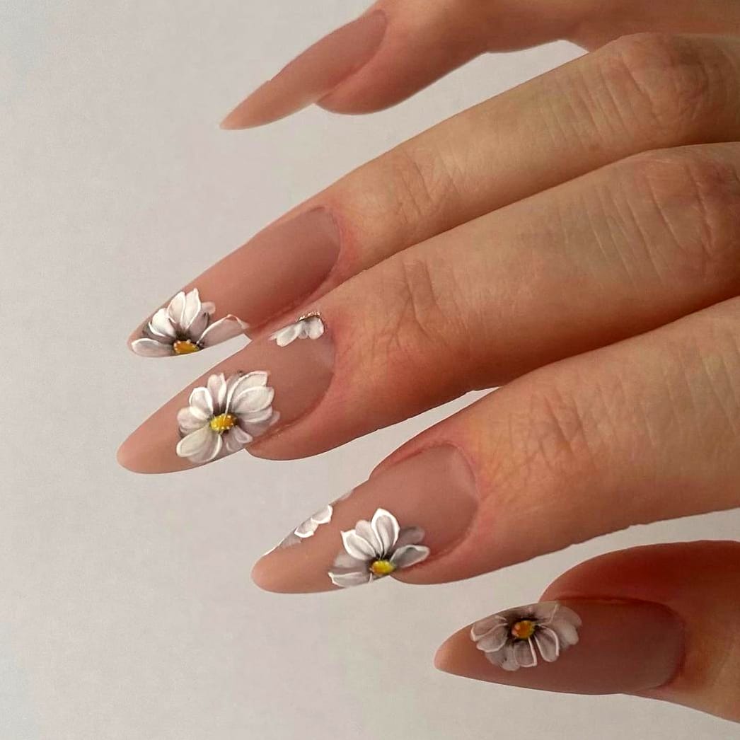 Ongles longs printaniers floraux peints à la main