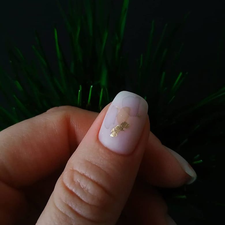 Minimalist watercolor nails