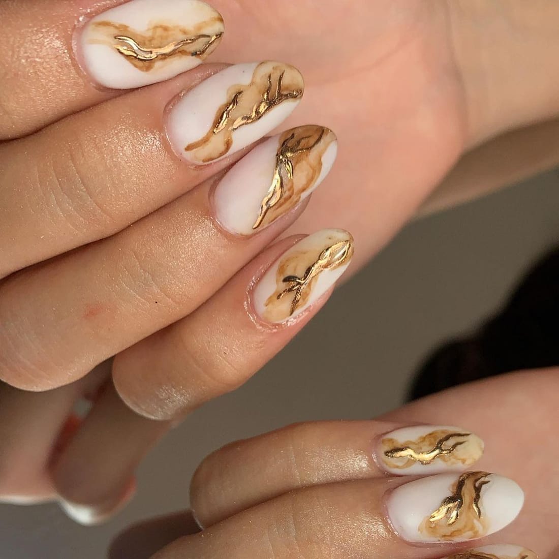 Watercolor brown nails