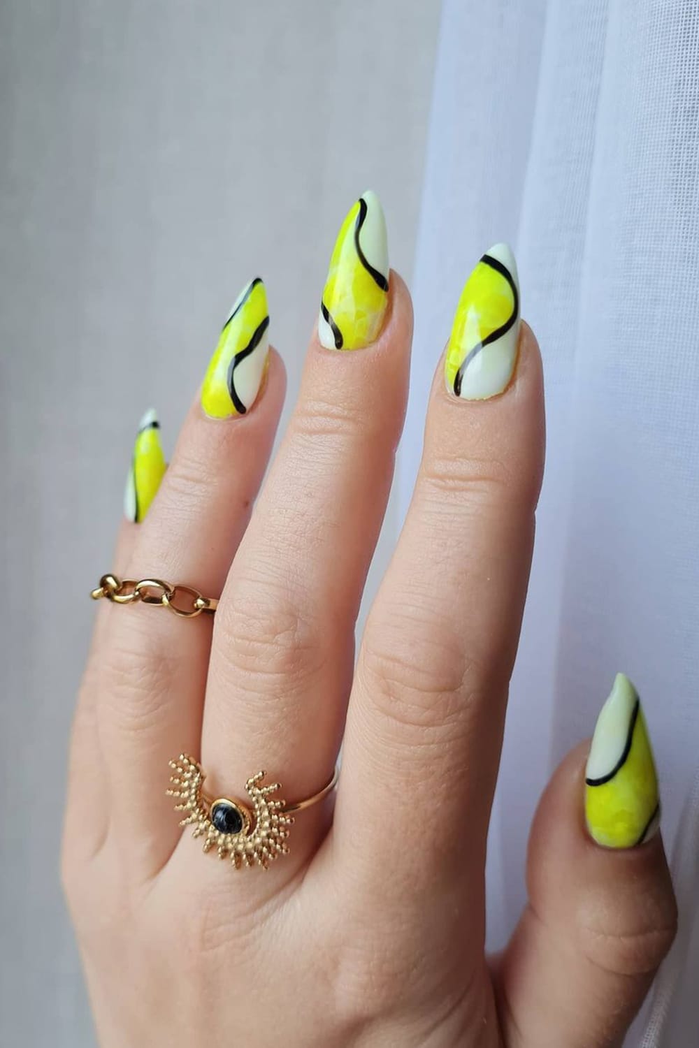 Yellow watercolor nails