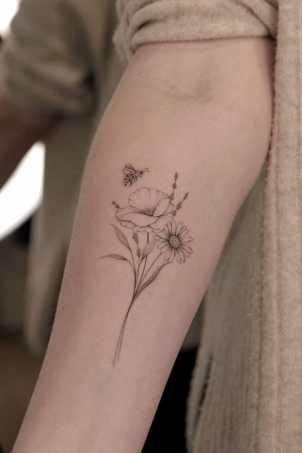 Bee Flower Tattoo-1