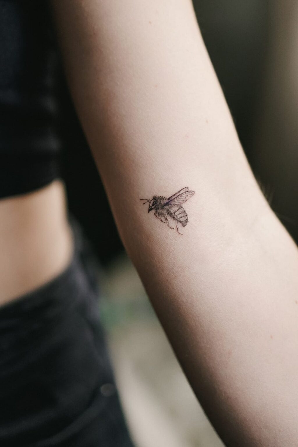 46 Best Bee Tattoos For Ladies