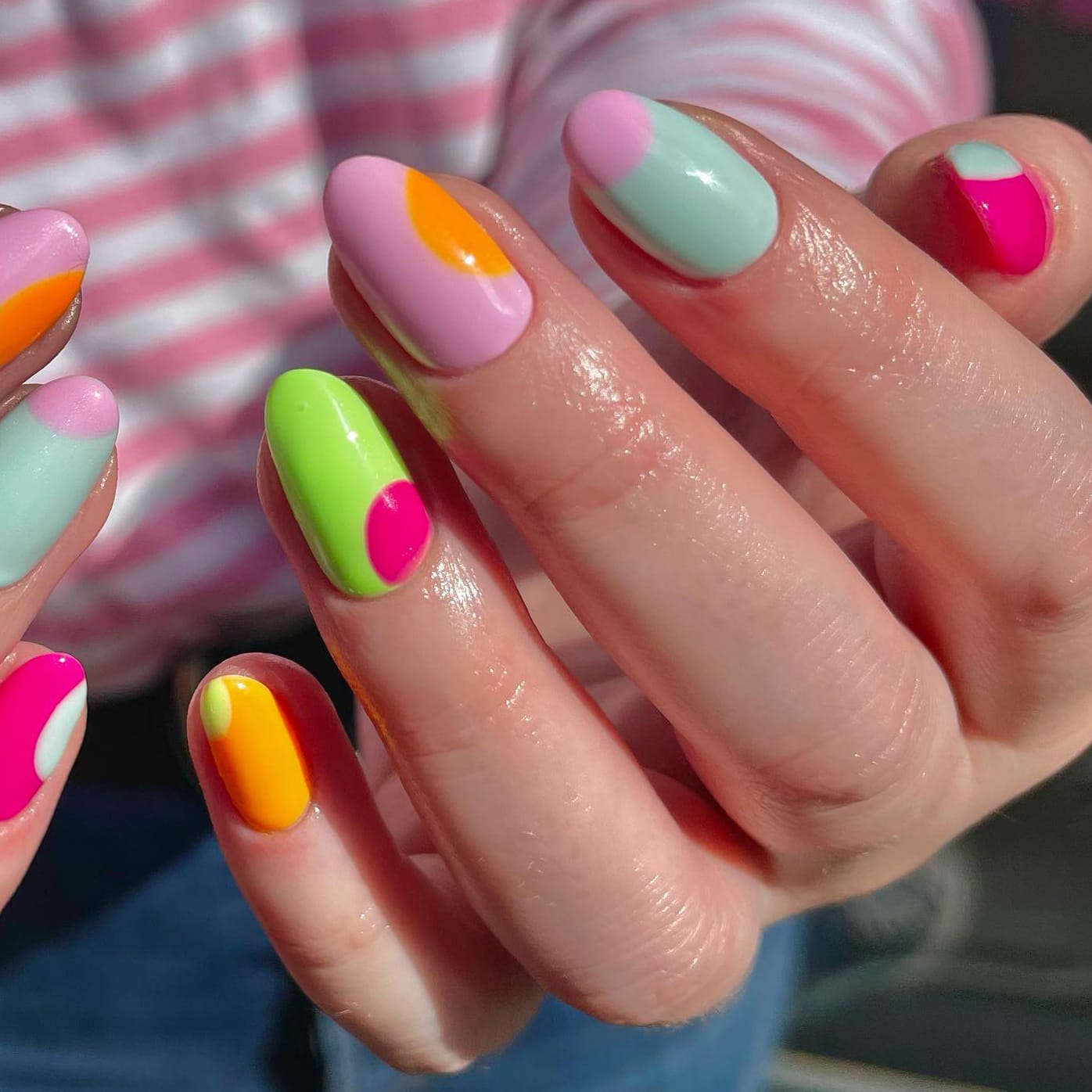 Bold summer nails