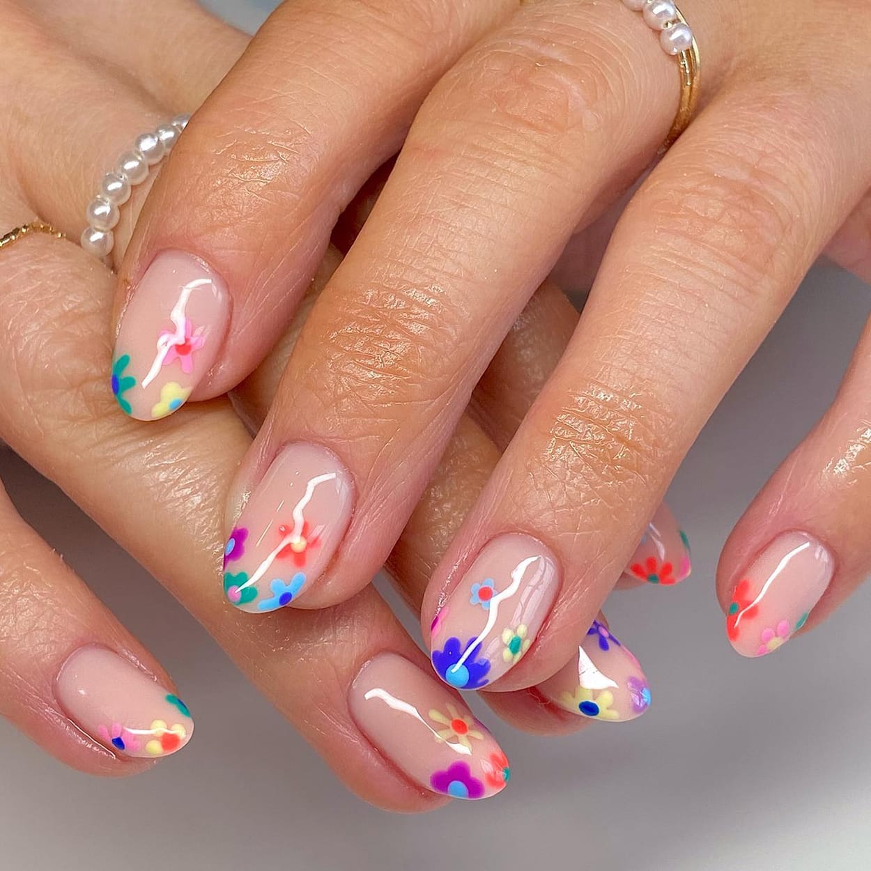 Floral summer nails