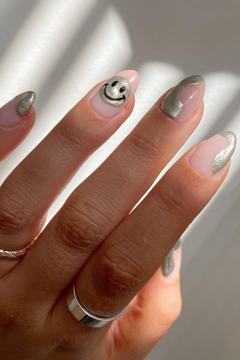Shiny Black And White Smiley Face Nails