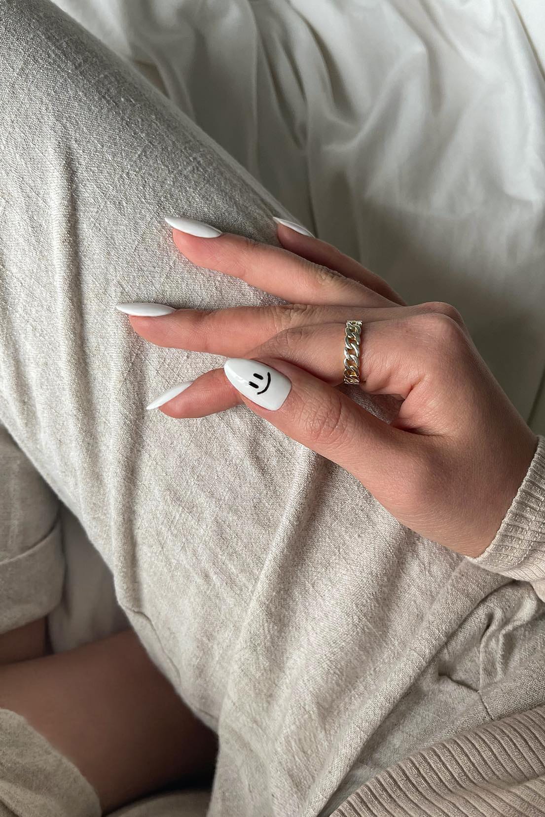 Super Simple Black And White Smiley Face Nails