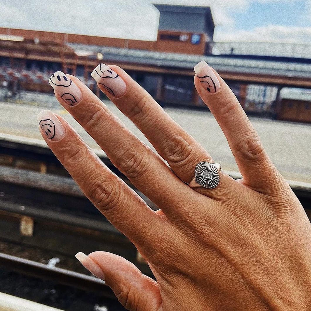 Trippy Black And White Smiley Face Short Nails 