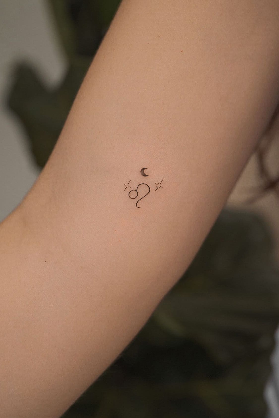 Small Leo Tattoo