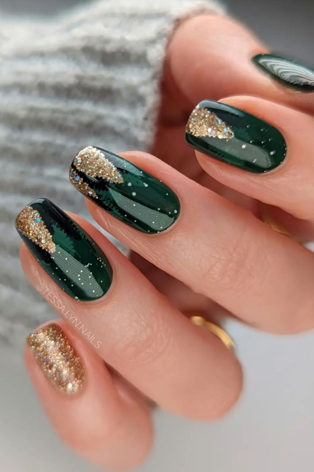 Christmas French Nails