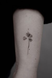 30+ Amazing Four Leaf Clover Tattoo Ideas