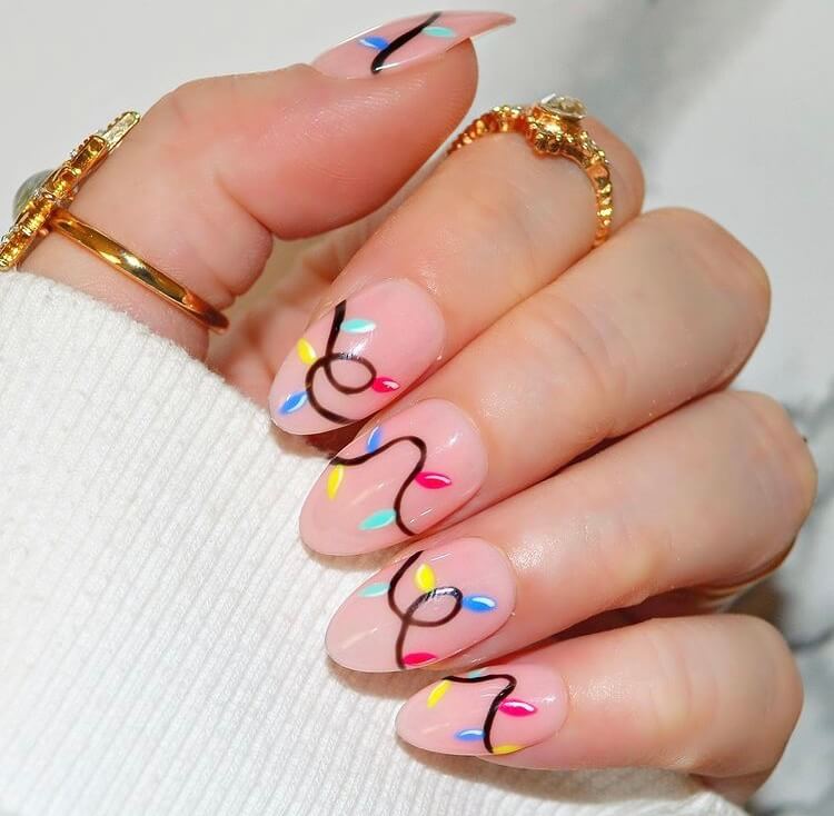 Short Christmas Nail Designs