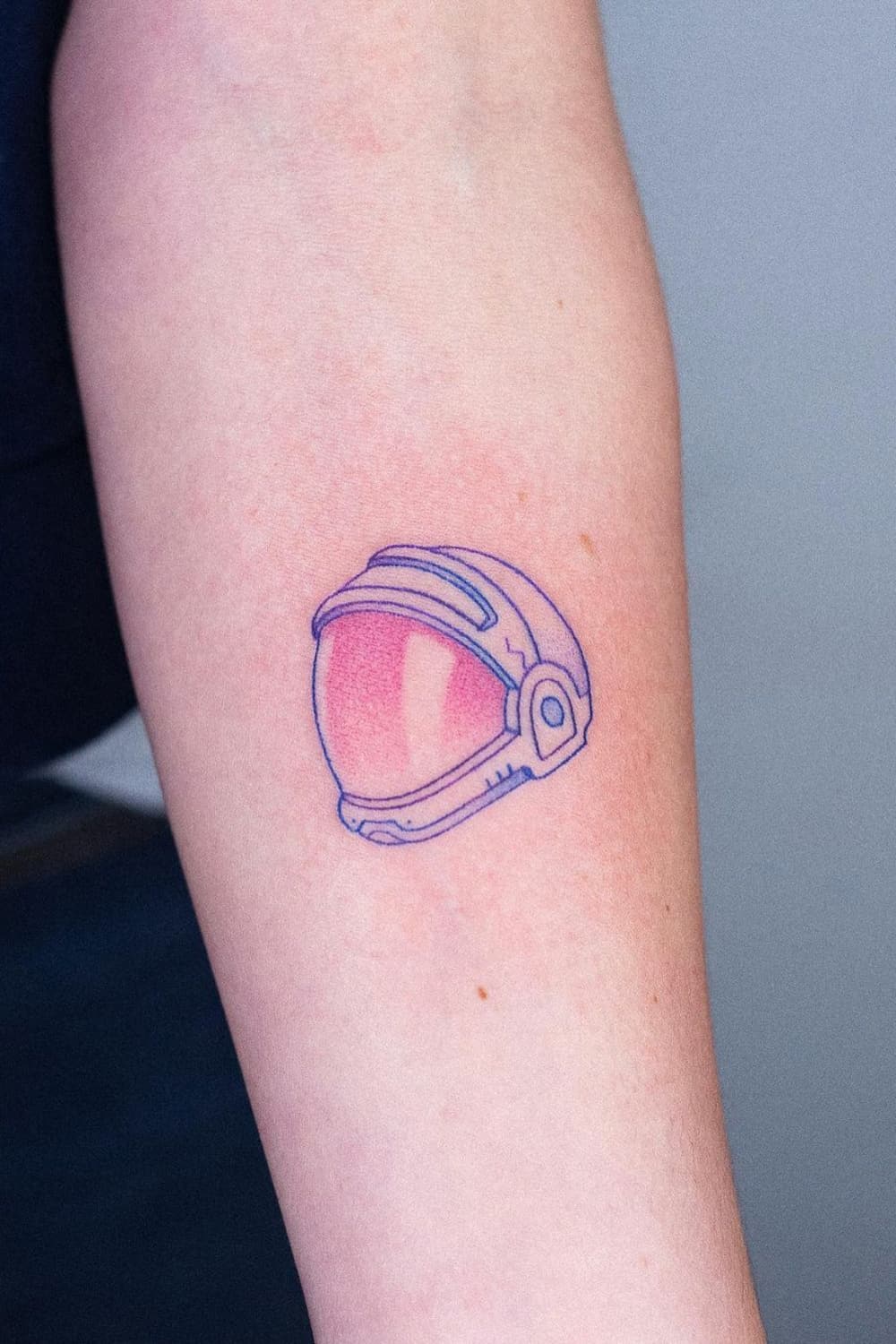 Tatouage de casque d'astronaute