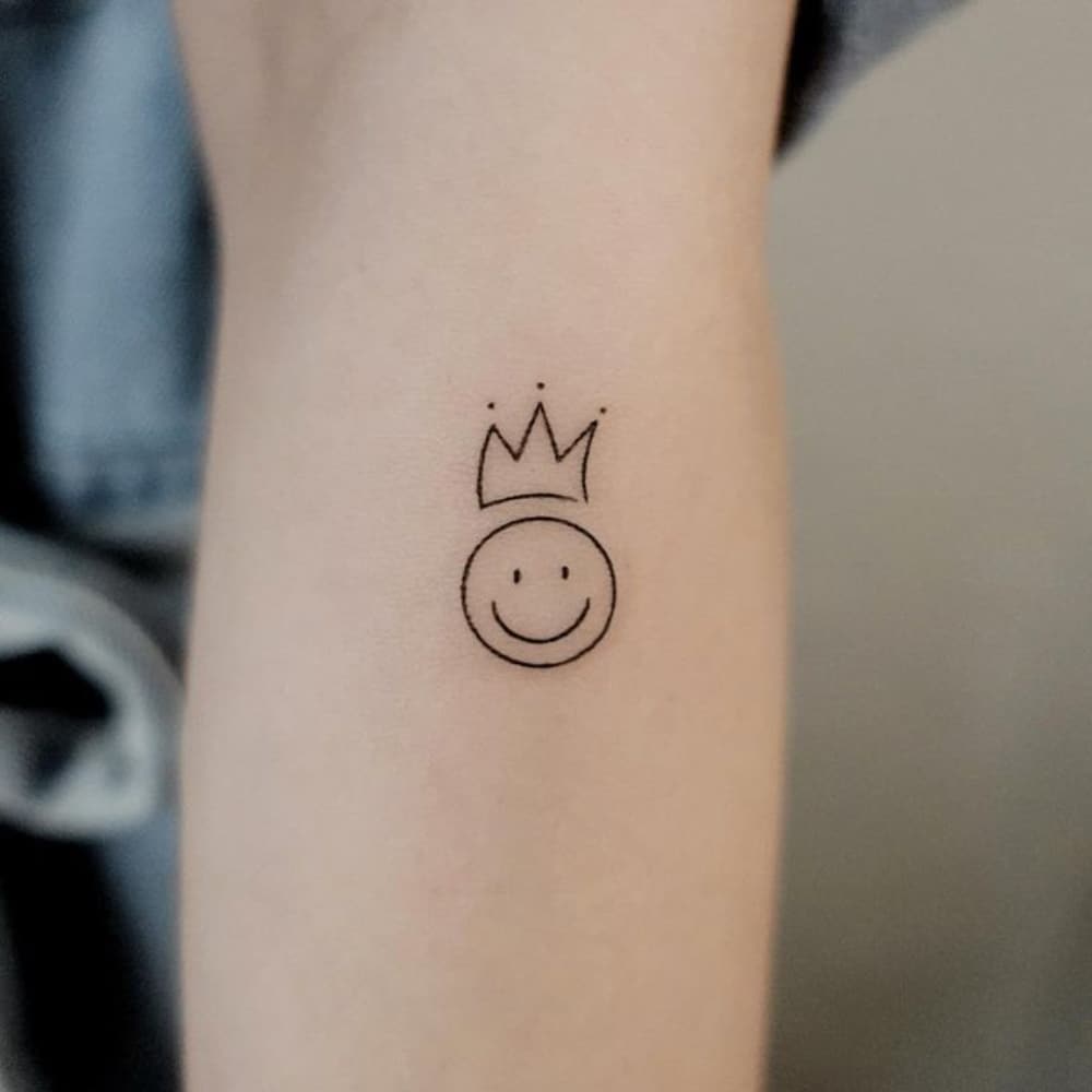 Crown Smiley Tattoo