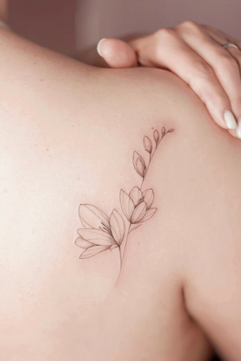 Best Magnolia Tattoos: Ideas, Designs, and Meanings